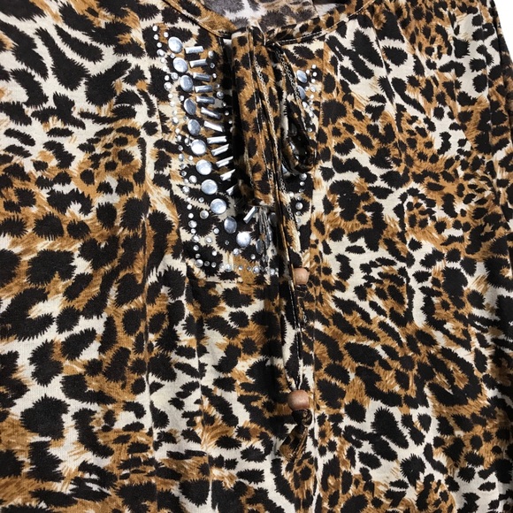 Bobbie Brooks Top Size L Leopard Print - Picture 2 of 7